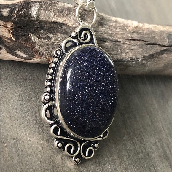 Blue Sandstone gemstone pendant - Picture 7 of 8